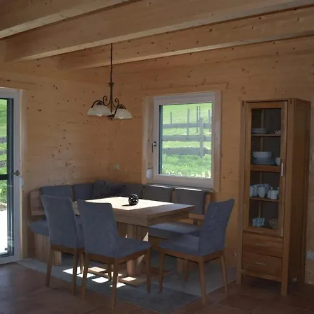 Auszeit Steinbauer شاليه Magdalensberg